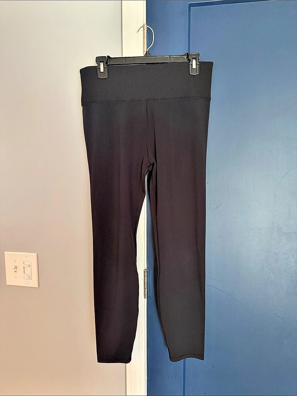Vuori Daily Legging Black Leggings XL Like New